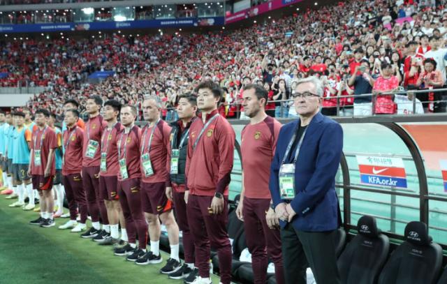 伊万：国足亟需良好氛围 18强赛绝不会轻易投降