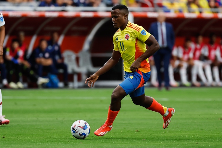 开云-斯基拉：狼队攻击手阿里亚斯接近加盟帕尔梅拉斯，转会费2200万欧