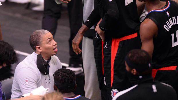 开云体育下载-快艇已经来到悬崖边上 背水一战卢会如何调整？